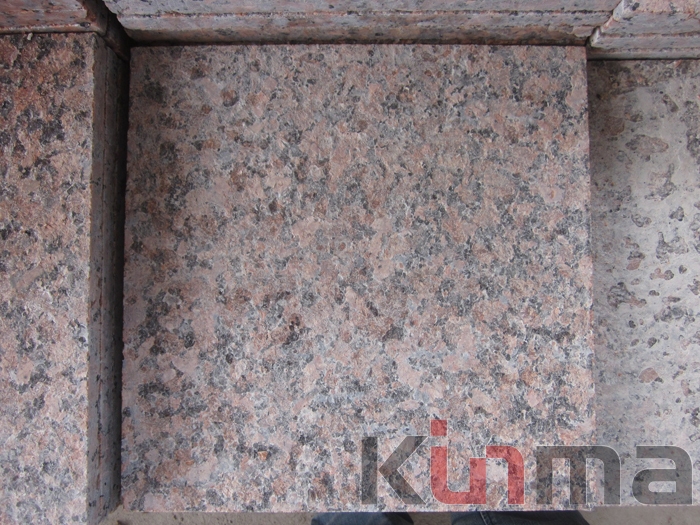 G562 Granite Tiles