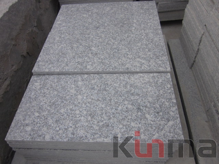 Chinese G602 granite flamed paving tile