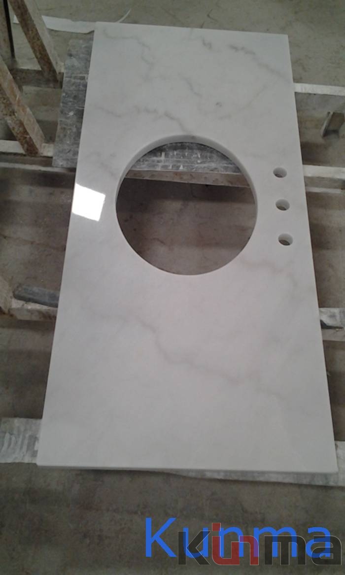 New Carrara white countertop