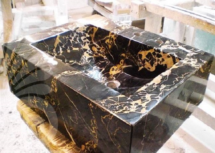 Gold-Portoro marble
